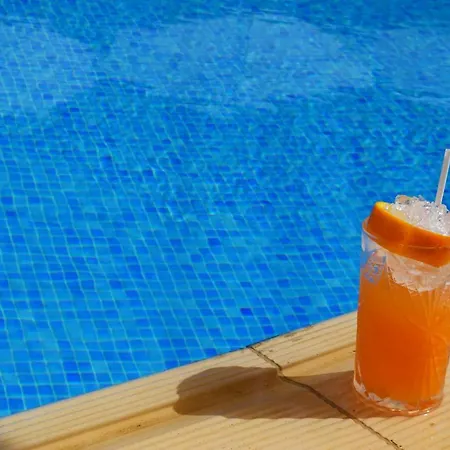 فندق Ammos بوليخرونو